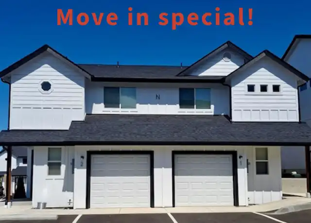 Property at 120 Kennicott Rd Unit R-1, Chehalis, WA, 98532, 3 beds, 2.5 baths, [object Object]