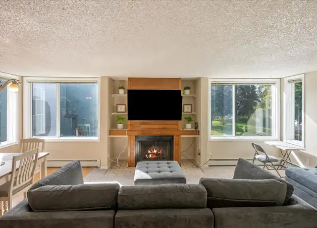 Property at 401 Sweetgale Ct, Anchorage, AK, 99518, 2 beds, 1.5 baths, [object Object]