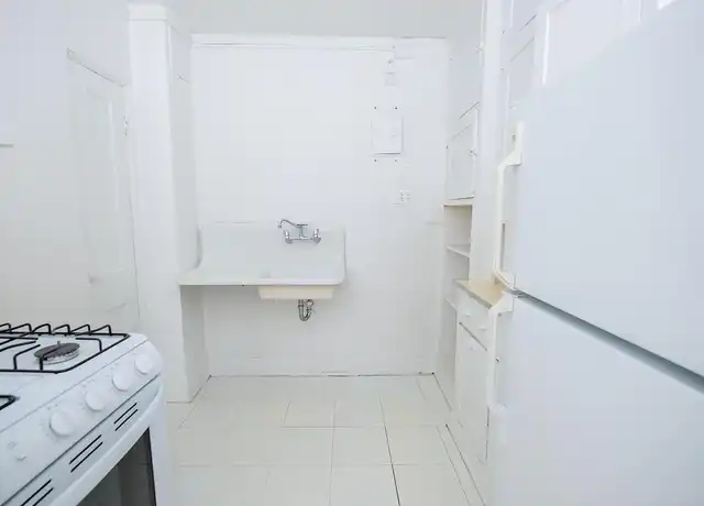 Property at Setona Apartments - 2124 Como Ave, Saint Paul, MN, 55108, 1 bed, 1 bath, [object Object]