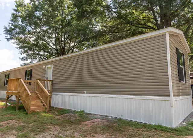 Property at 1754 Zion Rd Unit 17, Morganton, NC, 28655, 3 beds, 2 baths, [object Object]
