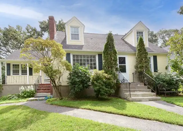 Property at 28 Main St, Shrewsbury, MA, 01545, 4 beds, 1 bath, [object Object]