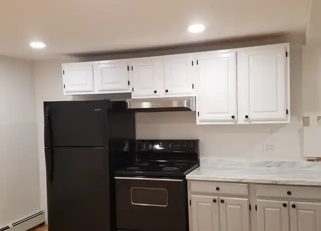 Property at 2890 Main St Unit 2, Springfield, NH, 03284, 1 bed, 1 bath, [object Object]