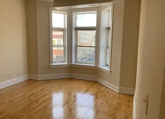 Property at 3215 W Cermak Rd Unit : 2F, Chicago, IL, 60623, 3 beds, 1 bath, [object Object]