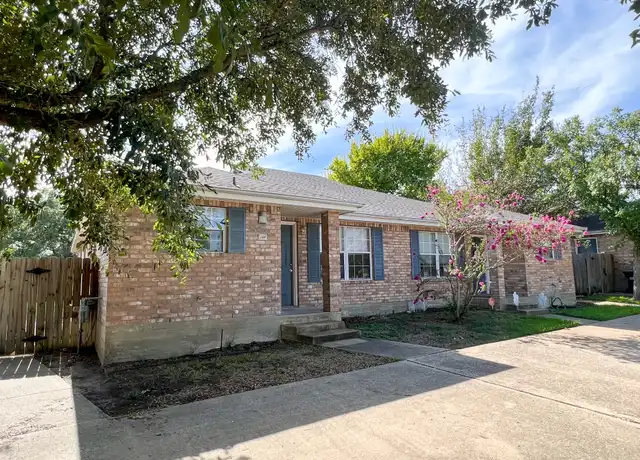 Property at 2408 Brittain Ct, College Station, TX, 77845, 3 beds, 2 baths, [object Object]