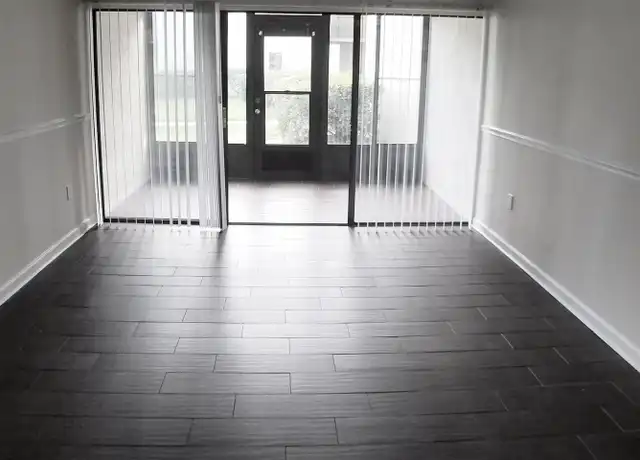 Property at 3298 S Semoran Blvd #15, Orlando, FL, 32822, 1 bed, 1 bath, [object Object]