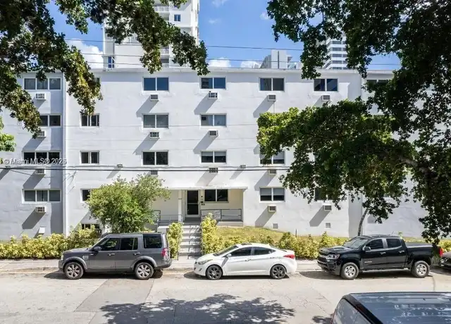 Property at 143 SW 9th St Unit 401, Miami, FL, 33130, 1 bed, 1 bath, [object Object]