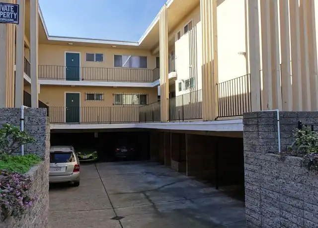 Property at 2910 Wheeler St, Berkeley, CA, 94705, 2 beds, 1 bath, [object Object]