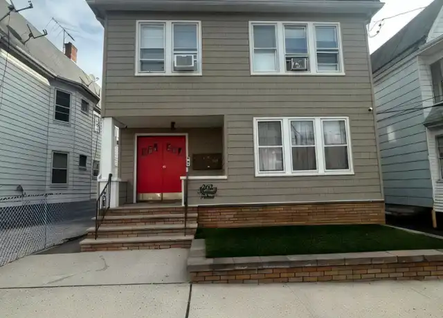 Property at 262 Hornblower Ave, Belleville, NJ, 07109, 3 beds, 1 bath, [object Object]