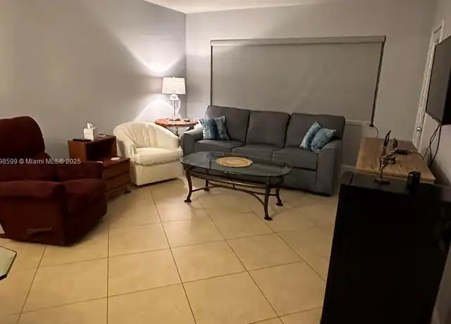 Property at 1481 S Ocean Blvd Unit 102E, Pompano Beach, FL, 33062, 1 bed, 1.5 baths, [object Object]