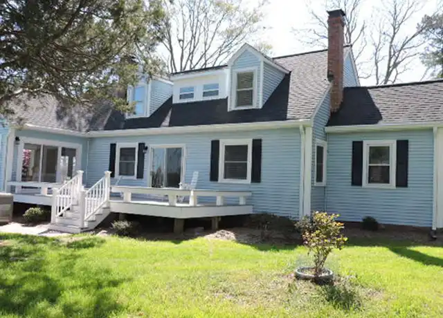 Property at 8106 Terrapin Cove Rd, Gloucester Point, VA, 23062, 3 beds, 3 baths, [object Object]
