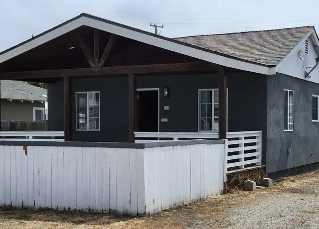 Property at 318 S K St, Lompoc, CA, 93436, 2 beds, 1 bath, [object Object]