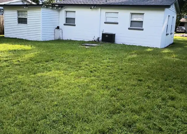 Property at 635 Strain Blvd, Lakeland, FL, 33815, 4 beds, 1 bath, [object Object]