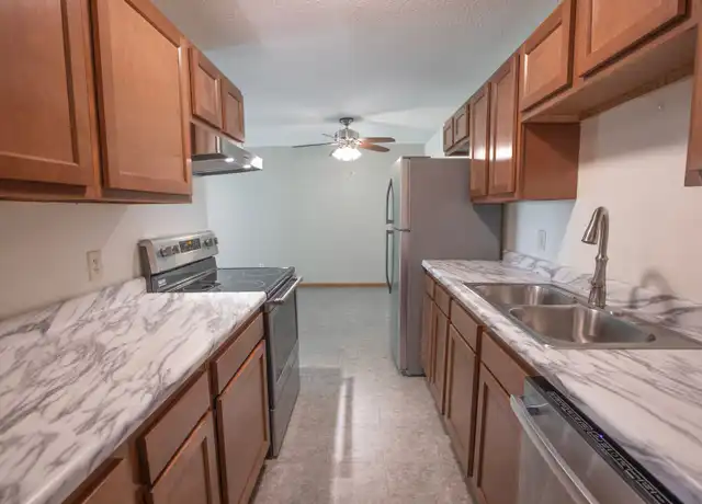 Property at 902 Partridge St Unit 930-210, Duluth, MN, 55811, 2 beds, 1 bath, [object Object]