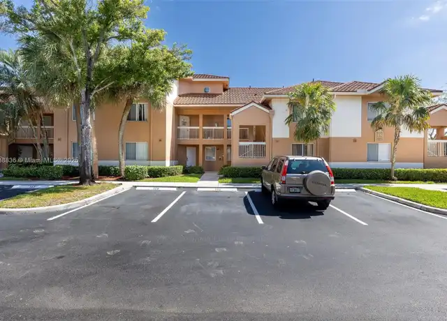 Property at 706 NW 92nd Ave #706, Plantation, FL, 33324, 1 bed, 1 bath, [object Object]