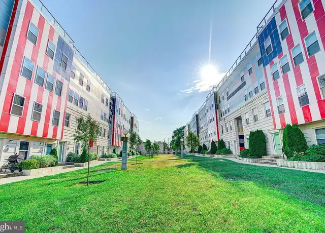 Property at 800 N 48th St, Philadelphia, PA, 19139, 3 beds, 2 baths, [object Object]