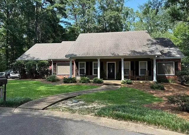 Property at 104 Shelley Ln, Brandon, MS, 39047, 4 beds, 2.5 baths, [object Object]