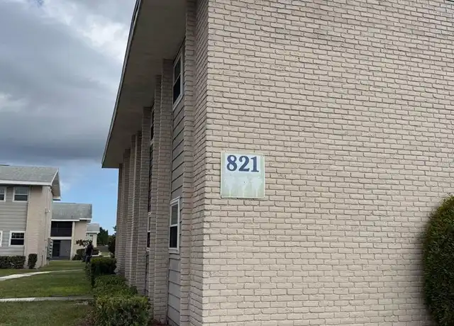 Property at 821 Sky Lake Cir Unit C, Orlando, FL, 32809, 3 beds, 2 baths, [object Object]