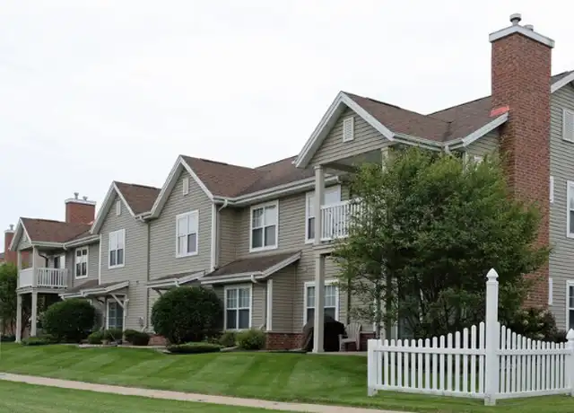 Property at 360 Prairie Oaks Dr Unit 1157, Verona, WI, 53593, 2 beds, 2 baths, [object Object]