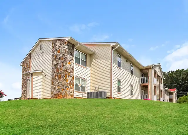 Property at Westlake Apartments - 306 W Lake Cir SW, Bessemer, AL, 35020, 2 beds, 1 bath, [object Object]