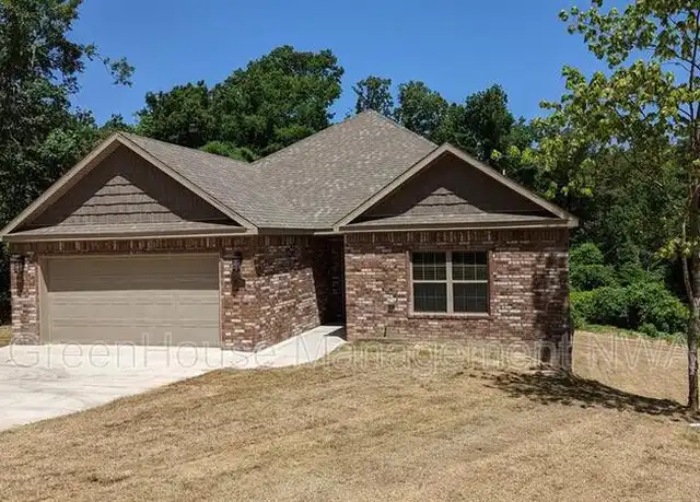 Property at 7 Ripley Ln, Bella Vista, AR, 72715, 4 beds, 2 baths, [object Object]
