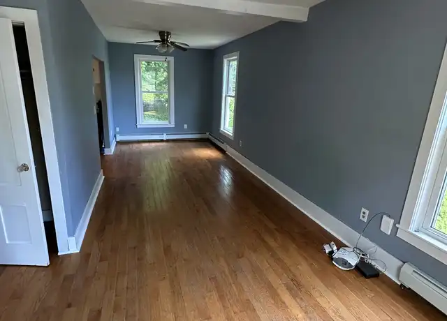 Property at 79 Market St, Bangor, ME, 04401, 2 beds, 1 bath, [object Object]