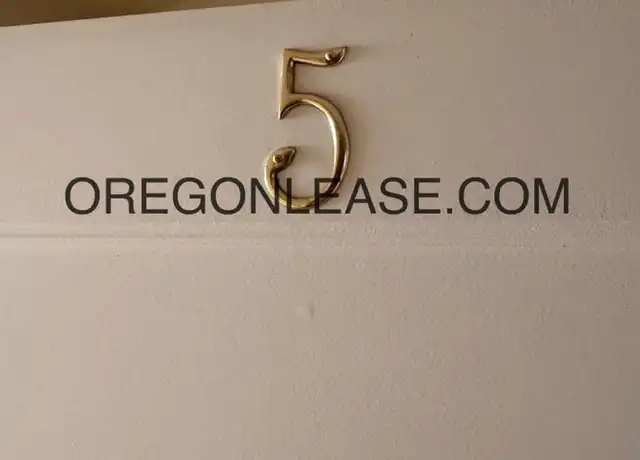 Property at 1223 Ferry St #5, Eugene, OR, 97401, 1 bed, 1 bath, [object Object]