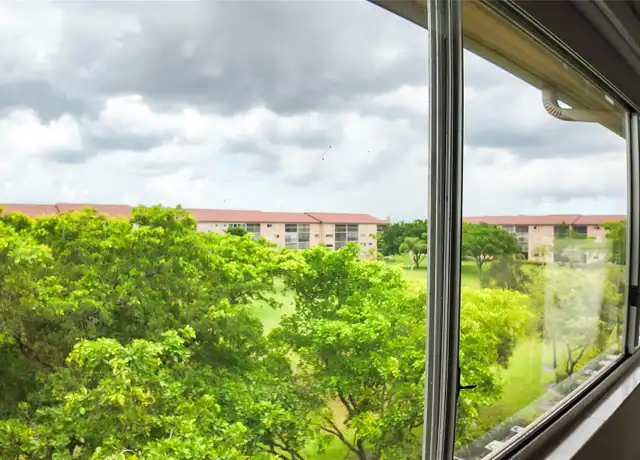 Property at 12551 SW 16th Ct Unit 402C, Pembroke Pines, FL, 33027, 2 beds, 2 baths, [object Object]