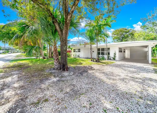 Property at 209 SW 18th Ave, Fort Lauderdale, FL, 33312, 3 beds, 2 baths, [object Object]