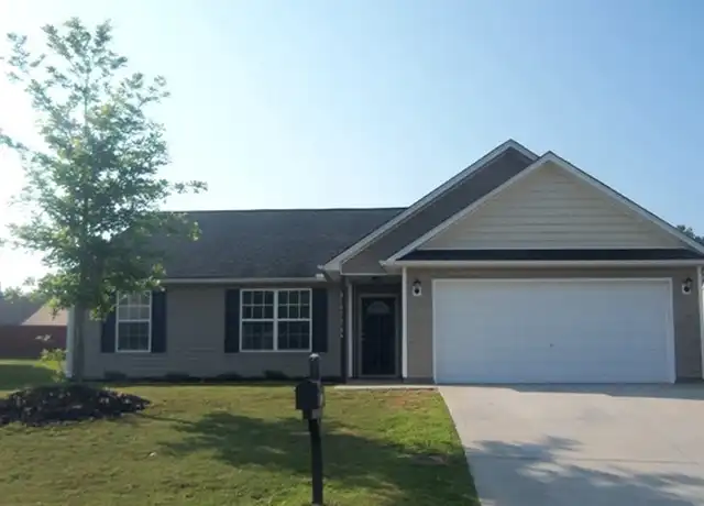 Property at 205 Apa Way, Greenville, SC, 29611, 3 beds, 2 baths, [object Object]