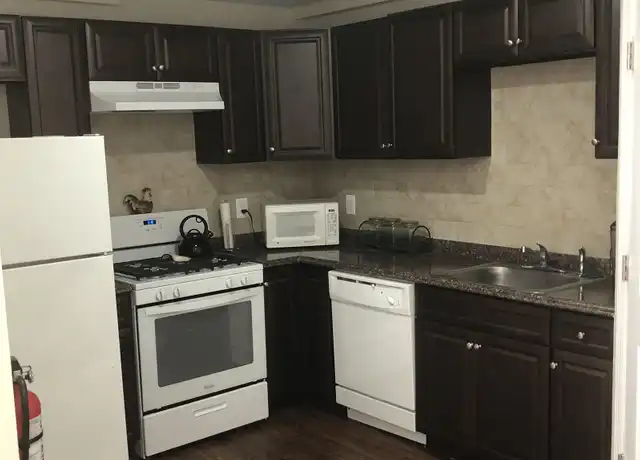 Property at 5700 Broadway, West New York, NJ, 07093, 1 bed, 1 bath, [object Object]