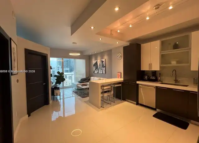 Property at 133 NE 2nd Ave #3207, Miami, FL, 33132, 1 bed, 1 bath, [object Object]