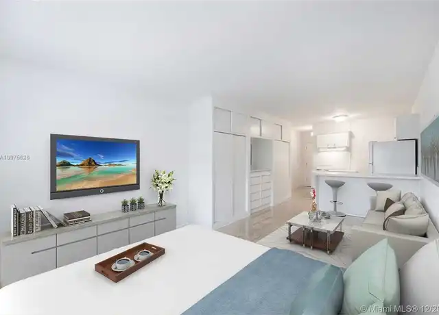 Property at 33 Salamanca Ave Unit 2, Coral Gables, FL, 33134, 0 beds, 1 bath, [object Object]