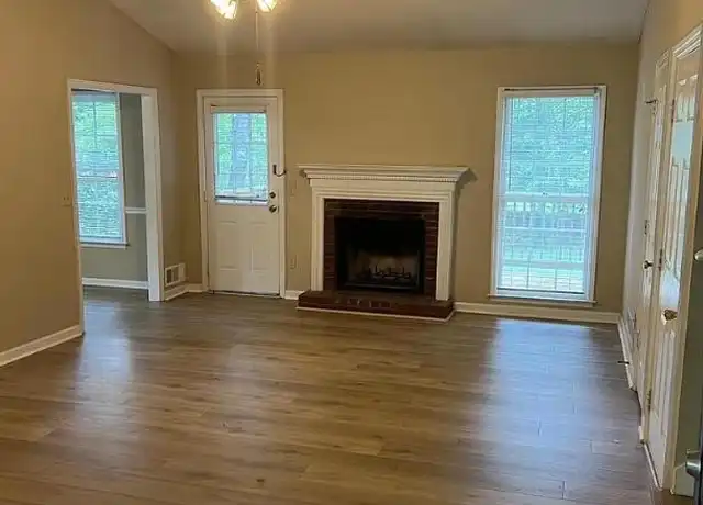 Property at 1635 Kimble Dr SW, Marietta, GA, 30064, 3 beds, 2 baths, [object Object]
