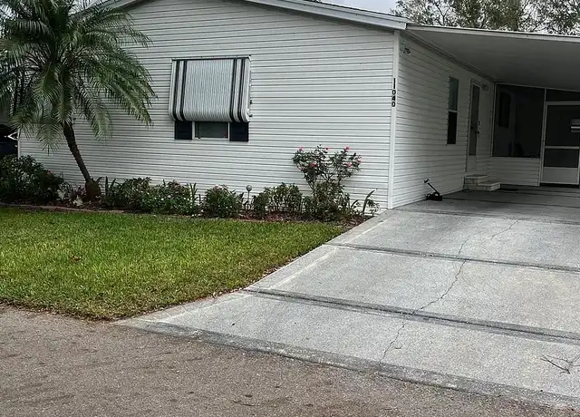 Property at 11040 Mesquite Dr, Dade City, FL, 33525, 3 beds, 2 baths, [object Object]
