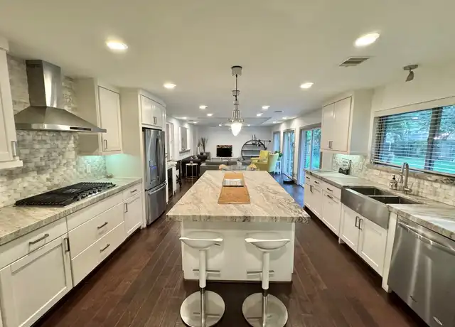 Property at 9806 Cliffwood Dr, Houston, TX, 77096, 4 beds, 3.5 baths, [object Object]