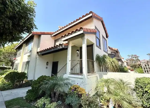 Property at 2231 Martinique Ln, Oxnard, CA, 93035, 2 beds, 2 baths, [object Object]