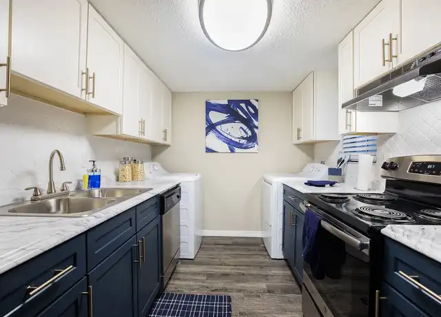 Property at Westshore Crossing - 4515 N Rome Ave, Tampa, FL, 33603, 1-3 bed, 1-2.5 bath, [object Object]