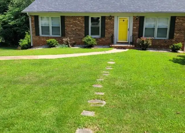 Property at 220 Logan Ct, King, NC, 27021, 3 beds, 2 baths, [object Object]