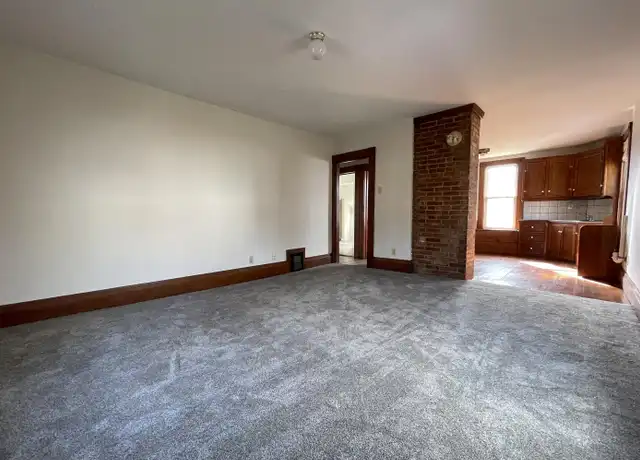 Property at 194 Myrtle Pl, Akron, OH, 44303, 1 bed, 1 bath, [object Object]