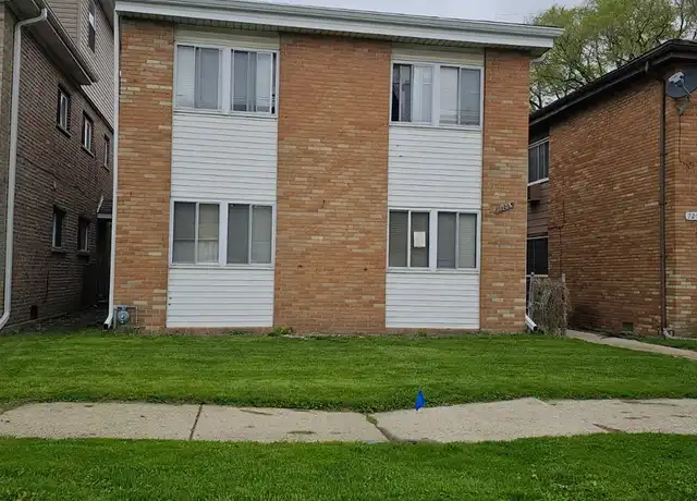 Property at 7208 Park Ave Unit 3, Summit, IL, 60501, 2 beds, 1 bath, [object Object]