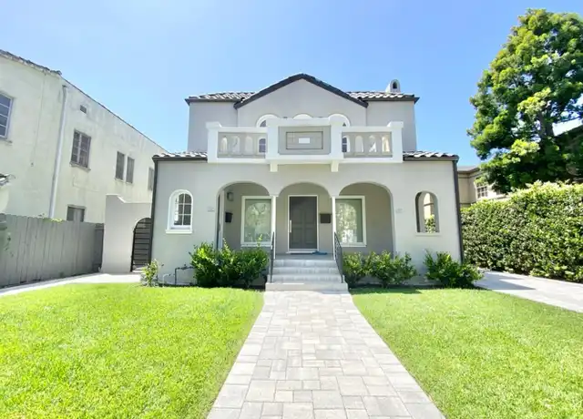 Property at 807 Croft Ave Unit 807, Los Angeles, CA, 90069, 2 beds, 2.5 baths, [object Object]