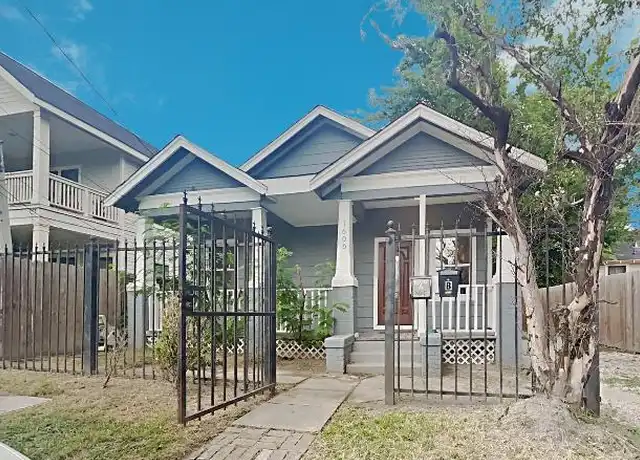 Property at 1606 Ruthven St, Houston, TX, 77019, 2 beds, 1 bath, [object Object]