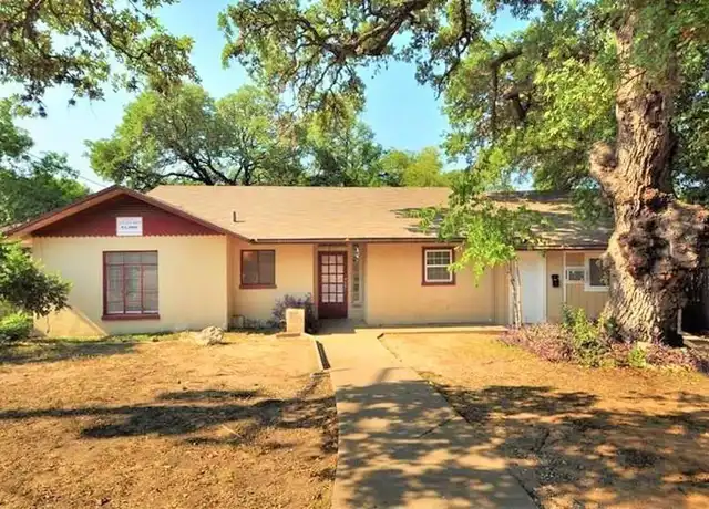 Property at 911 Duncan Ln, Austin, TX, 78705, 5 beds, 3 baths, [object Object]