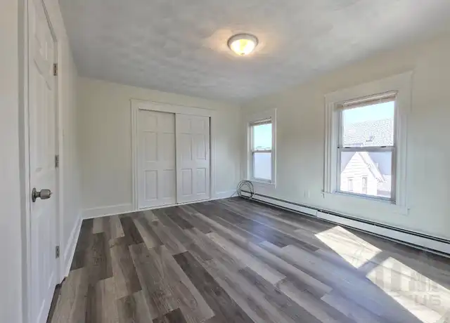 Property at 367 Broad St, Cumberland, RI, 02864, 2 beds, 1 bath, [object Object]