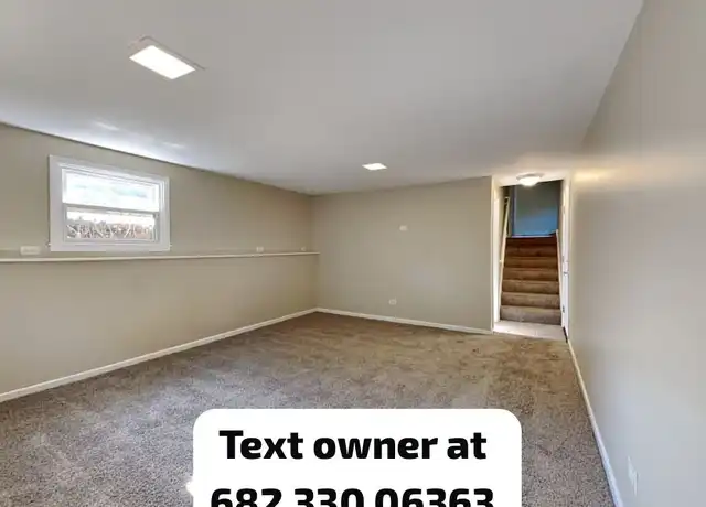 Property at 2834 Briarwood Dr E, Arlington Heights, IL, 60005, 4 beds, 3 baths, [object Object]