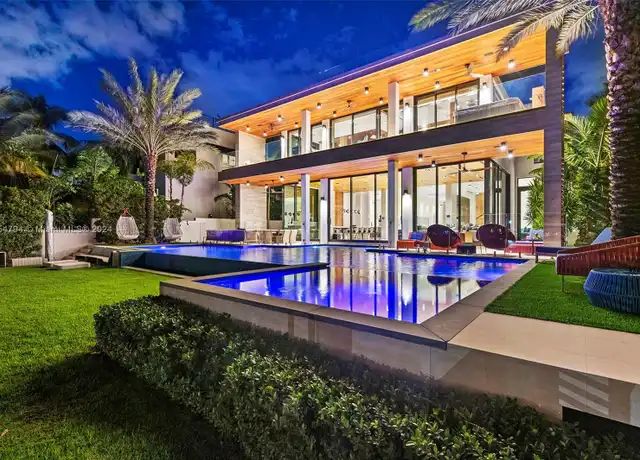 Property at 5201 Pine Tree Dr, Miami Beach, FL, 33140, 6 beds, 6 baths, Contact for Price