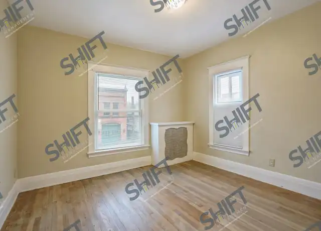 Property at 526 Leonard St NW Unit 2, Grand Rapids, MI, 49504, 2 beds, 1 bath, [object Object]