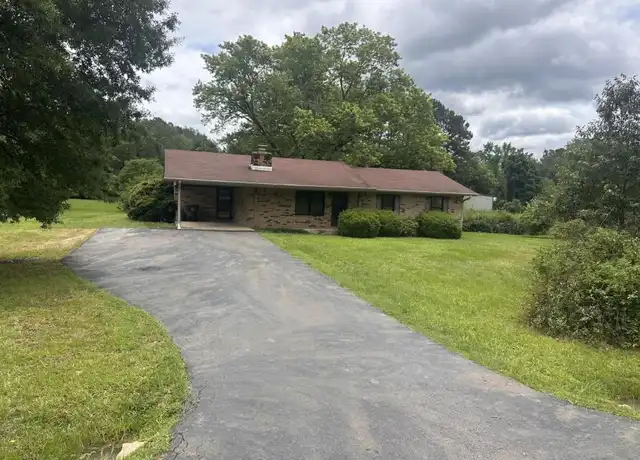 Property at 111 Chad St, Hot Springs National Park, AR, 71901, 3 beds, 2 baths, [object Object]