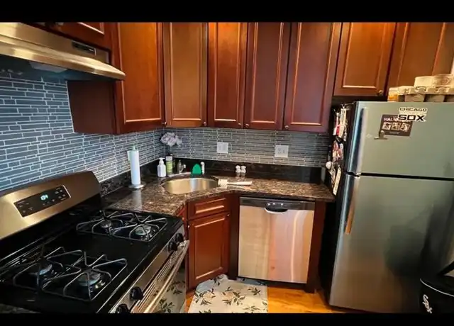 Property at 3323 N Lakewood Ave, Chicago, IL, 60657, 1 bed, 1 bath, [object Object]