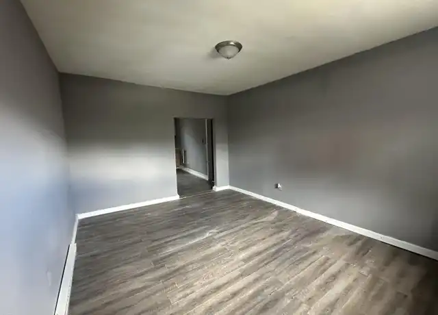 Property at 127 N River St #2, Olyphant, PA, 18447, 2 beds, 1 bath, [object Object]